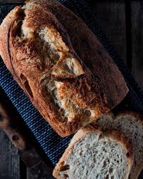 Eng Below Hace Unos Dias Probamos Por Primera Vez Hacer Nuestro Pan De Masa Madre De Trigo Blanco E Integral E Pan De Masa Madre Tipos De Pan Masa Madre