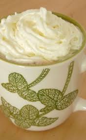Cafe Au Lait Et Creme Fouettee Recette Cafe Chocolat Chaud Maison Alimentation