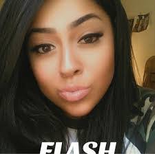 Elena Boone's Instagram, Twitter & Facebook