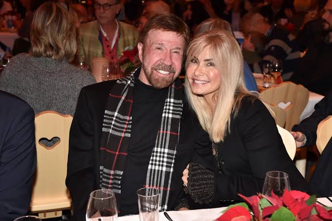 Who Is Chuck Norris' Wife? What to Know About Late Actor's 28-Year Marriage  to Gena O'Kelley