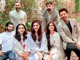 Maybe you would like to learn more about one of these? Mirror Lights Sunday Brunch With Anil Kapoor And Family