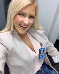 Amanda Jaeger's Instagram, Twitter & Facebook