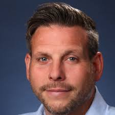 Mitarbeitende von B+M Baustoff + Metall Handels GmbH