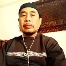 Umpan jinak di air tenang (rojer) hubungi 0132674462 untuk tempahan segera mp3 duration 5:02 size 11.52 mb / kumpulan kesenian anjung tradisi 4. Umpan Jinak Di Air Tenang Lyrics And Music By Ahmad Jais Arranged By Clmarjan