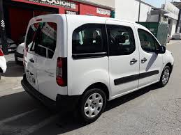 Partner combi is peugeot's take on the van/mpv conversion. Mil Anuncios Com Peugeot Partner Combi 1 6hdi
