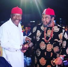 You recall nollywood actor, kanayo o kanaya warned men in lagos and other states to be careful with their women and when their women tell them they are going for a weekend vacation as it is a lie because they are coming to oba for the funeral of obi cubana where rich men will gather to pay their last respect to their friend's mother. Kanayo O Kanayo Joins Pete Edochie In Condemning Men Who Kneel To Propose To A Woman African Glitz Magazine