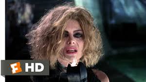 She was cleaning herself like a cat would do in the 1992 movie.she licked batman face! Batman Returns 1992 Shocking Schreck Scene 9 10 Movieclips Youtube