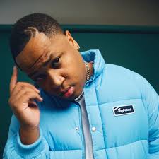 Aaron Cole's Instagram, Twitter & Facebook