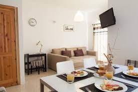Prendi in affitto una tra le tante 7 case vacanze & appartamenti per. Vacanze Studio Per Famiglie Inglese Per Famiglie St Paul S Bay Malta