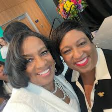 Grateful for service! 💚✨ A huge thank you to Donna Boles & Angela Corbin-Mitchell  for volunteering at Morristown Neighborhood House, helping children with  Colgate BSBF oral hygiene activities, and guiding them through