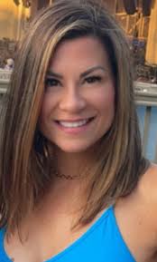 Dory Arroyo's Instagram, Twitter & Facebook