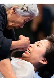 Grandma Ving Tsung Kung Fu Slap