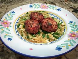 1kg/2¼ lean minced lamb 1 tsp anatolian spice 75g/3oz fresh white breadcrumbs 1 egg, beaten 100g/4oz 4. Secret Recipe Club Lamb Meatballs With Toasted Orzo Bewitching Kitchen