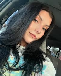 hi i just wanted to check in with yall and tell you im still alive and  well!! life has just been so so crazy. from playing