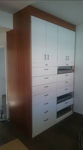 Kooperation | es gibt einen guten grund, warum es bisher keine fotos von diesem. Schrank Verschonern Kleiderschrank Folie In Weiss Resimdo