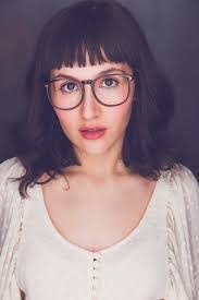 Jacqueline Vizcaino's Instagram, Twitter & Facebook