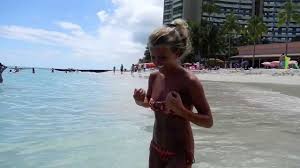 Molly rustas senaste kollektion för bubbleroom är to die for 😍 längtar såå tills plaggen kommer hem. Molly Rustas Hawaii Youtube