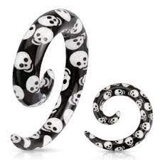Pair 2 Black White Skull Print Spiral Tapers Ear Plugs Acrylic Expanders Gauges 4g 5mm Byb Plugs Http W Body Jewelry Body Piercing Jewelry Skull Jewelry