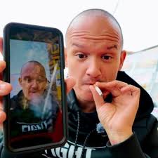 Declan Moody (@Declan_Mooody)