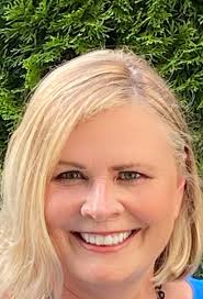 Colleen Connaughton's Instagram, Twitter & Facebook