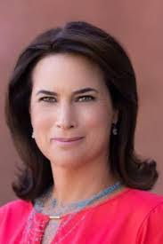 Tara Luna's Instagram, Twitter & Facebook