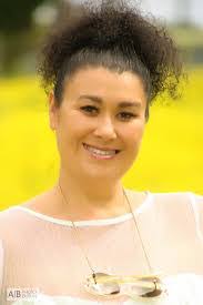 Mona Sinclair's Instagram, Twitter & Facebook