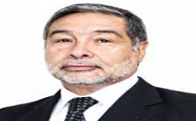 Iván Espinoza Bardavid es el nuevo Gobernador