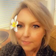 Ashley McNulty (ashleymcnulty)