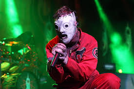 Slipknot frontman corey taylor hits no. Corey Taylor Says Slipknot Are On Hiatus