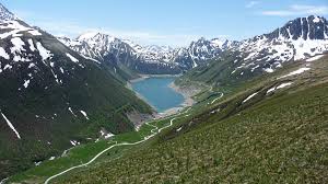 Le Lac De Grand Maison France Mountains