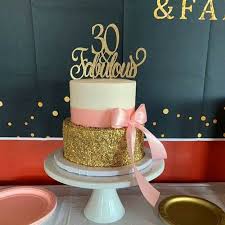 These chic and classy wedding cakes have drawn us in with their pretty details. 30th Birthday Cake Topper Birthday Cake Topper 30 Fabulous Etsy 30th Birthday Cake Topper 25th Birthday Cakes Birthday Cake Toppers