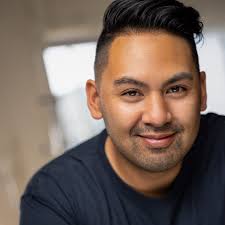 The amazing TOWNSPEOPLE ✨ Jesse Alvarez Jesse is a performer and teacher  who has performed