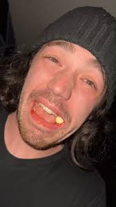 That gum is mintier than mine🤣 #liamslunchbox #viral