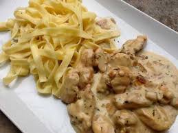 Emince De Poulet A La Moutarde Recettes De Cuisine Emince De Poulet Recette Emince De Poulet