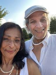 Susan Becht's Instagram, Twitter & Facebook