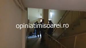 Casele de schimb valutar, partenerii portalului nonstopdeschis.ro va ofera schimb valutar non stop, valuta, schimb euro, schimb dolari, curs valutar, curs valutar euro, curs valutar. Jaf La O Casa De Schimb Valutar Ziua In Amiaza Mare In Plin Centru