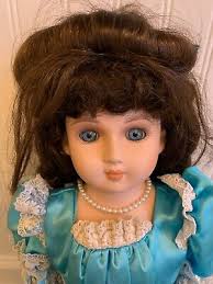 Betty Jane Carter Doll Musical Porcelain Doll 18” Limited Edition 442/1000  RARE