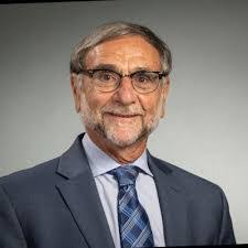 Dequan Howard's Instagram, Twitter & Facebook