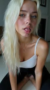 onlyfans blond - SeaArt Al - Gerador gratuito de arte Al