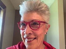 A while back I posted how I changed my hair when I turned 60. Now, at 64, I  thought I'd show you how the enjoyment continues! These can be the best  years