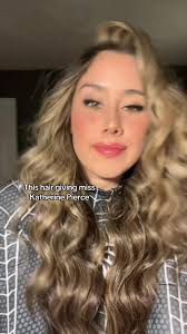 Mary Katherine Trinket Hair