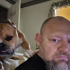 Not long now. Me versus Anthony “The Giant” Joshua. Hahahaha 8 x 3 minute  rounds. 10oz gloves. Professional heavyweight bout. Miami. #JakeJoshua