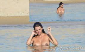 Penélope Cruz topless sur les plages de Corse (photos non censurées) –  1pic1day