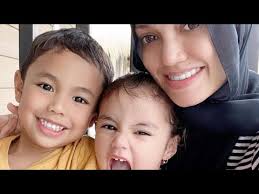 Fitriyani sulaiman oh my family: Cantik Dan Handsome Ini Komen Netizen Kepada Anak Puteri Sarah Liyana Dan Syamsul Yusof Youtube