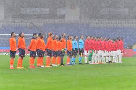 Dakikada sivasspor'da gradel'in sol kanattan çevirdiği topa hakan arslan kafa ile dokundu ve takımına beraberliği getiren golü kaydetti. Medipol Basaksehir 1 1 Demir Grup Sivasspor Istanbul Basaksehir Fk