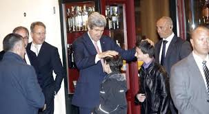 L'elenco degli ospiti illustri è sterminato: Kerry A Roma La Cena Al Ristorante Da Pierluigi La Stampa