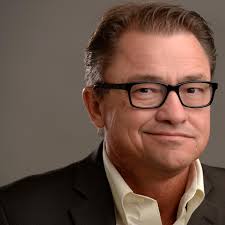 Meredith Thatcher (@meredithworks)