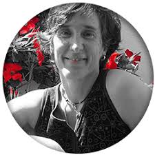 Sylvia Roldán ➜ Diseñadora y Consultora Web Estratégica