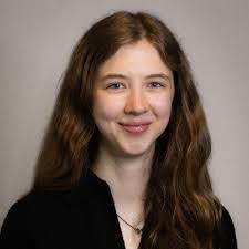 Alison Mcfall's Instagram, Twitter & Facebook