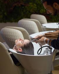 A hair salon is a place where one goes to get their hair done so that it can look beautiful and attractive. George Marcus Salon Affordable High End Stylists In Madrid Citylife Madrid